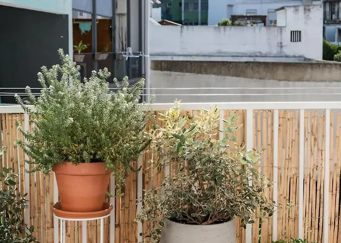 New Bright Design With Spacious Balcony * Lizbona