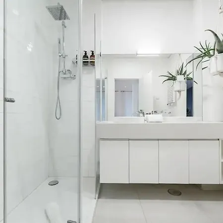 New Bright Design With Spacious Balcony Apartamento *